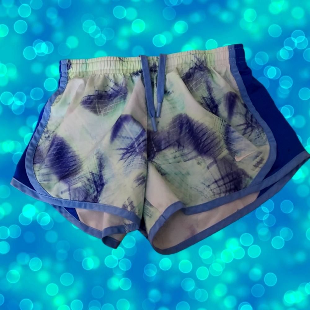 SALE! Nike Shorts, Girls Small, blue and aqua